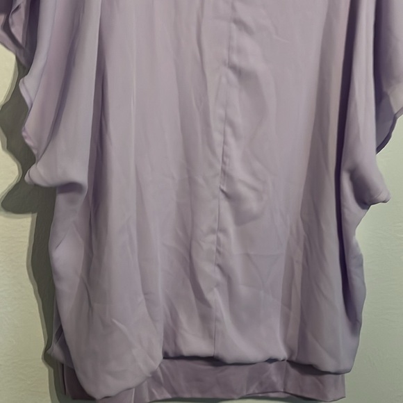 Lavender womens plus size blouse - Picture 4 of 4